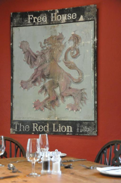 The Red Lion Inn Babcary Exterior photo